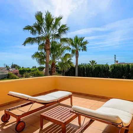 Cali Villa *